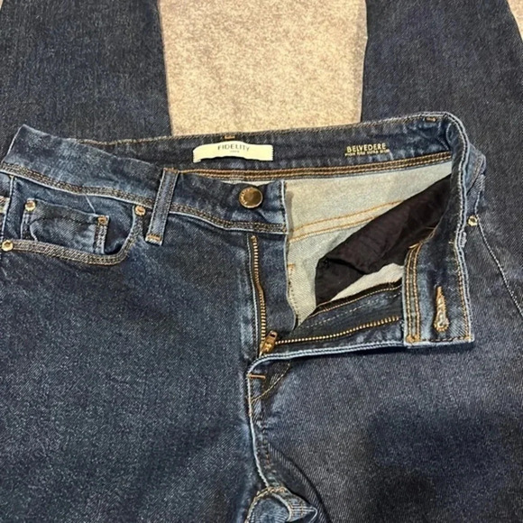Fidelity denim, belvedere, high rise, ultra slim. 27*31 Great  Condition!‎ - Picture 2 of 15
